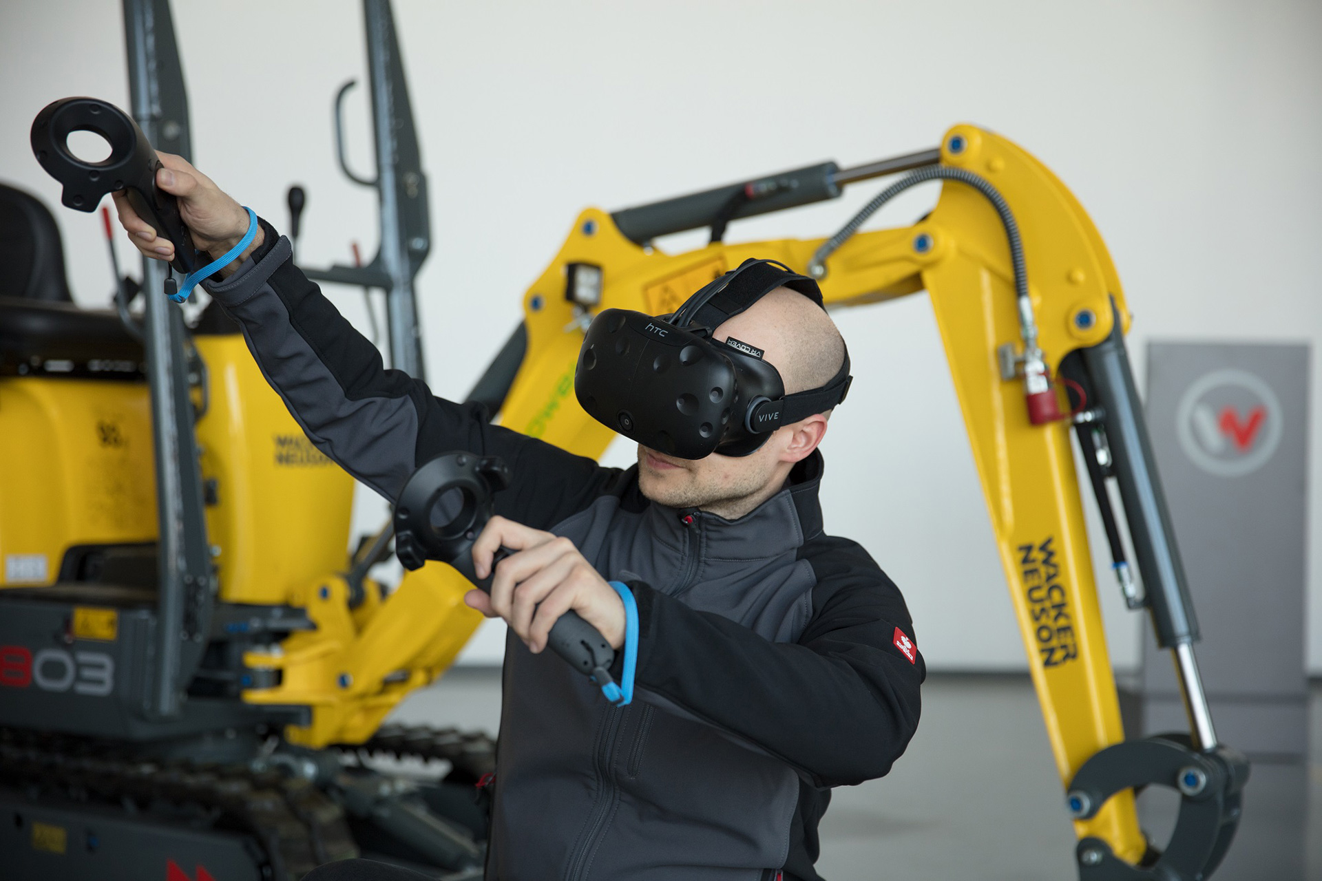 Digitalisierung: Die virtuelle Prototypenentwicklung verspricht eine noch größere Individualisierung bei der Herstellung von Baumaschinen
