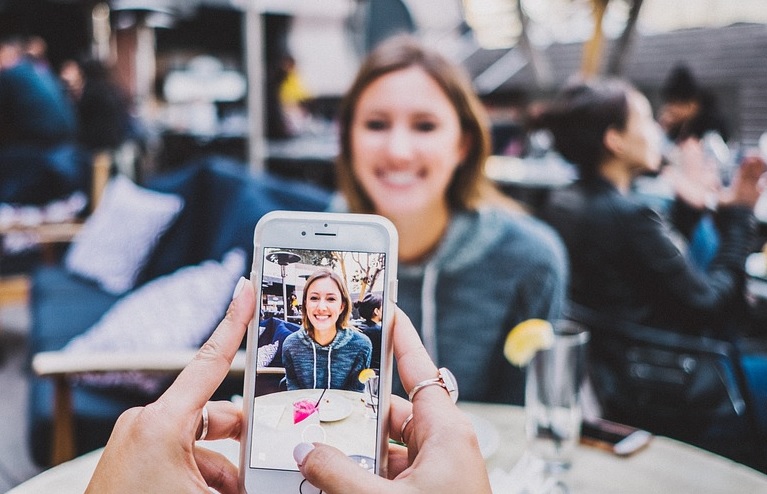 Influencer Marketing: Bundesverband Digitale Wirtschaft fordert lebensnahe und praxisgerechte Leitlinien