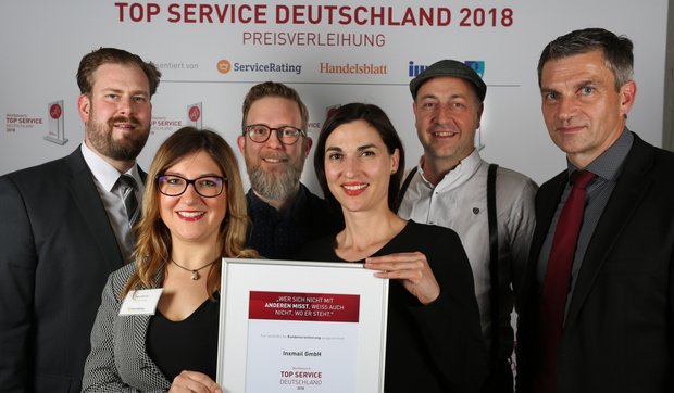 Dr. Franz Gresser von ServiceRating, Katja Hänsler, Ingo Haubach, Petra Maelzer, Fabian Maus von Inxmail und Kai Riedel von ServiceRating (v.l.n.r.).