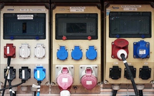 Der meiste Strom wird in Unternehmen verbraucht.